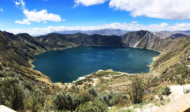 Bellissimo scatto di Laguna Quilotoa, Quinta, Ecuador