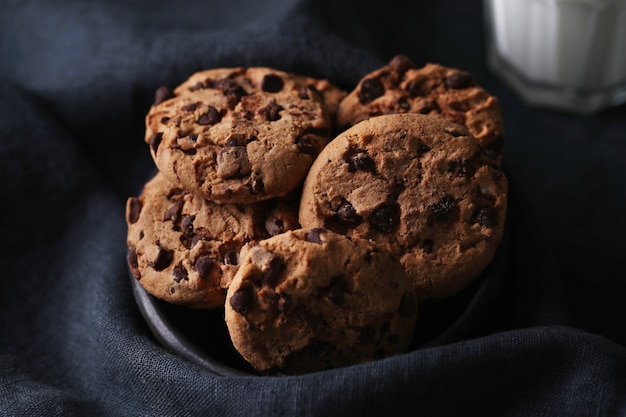 Biscotti al cioccolato con gocce di cioccolato