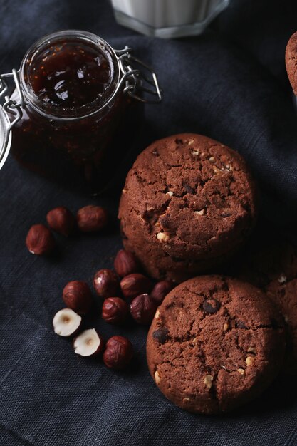 Biscotti al cioccolato con gocce di cioccolato