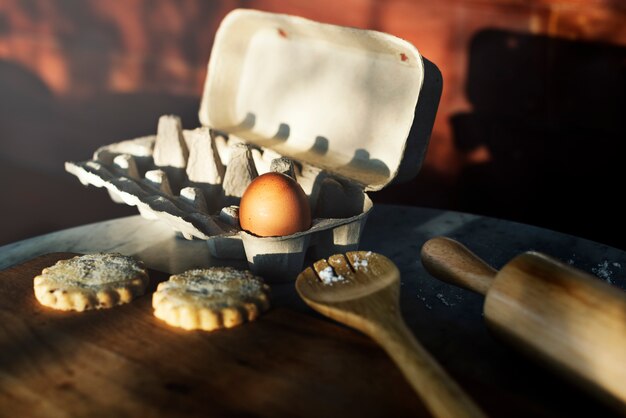 Biscotti fatti in casa in cucina