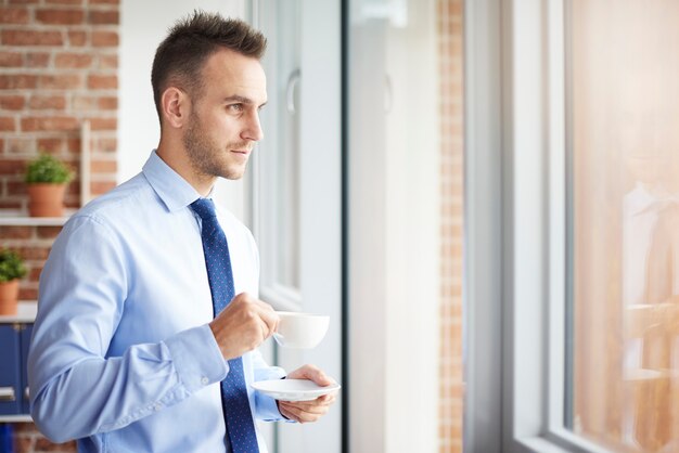 Breve pausa per una tazza di caffè