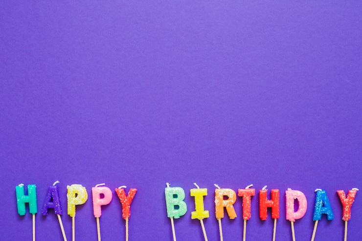 Foto gratuito buon compleanno parole di saluto