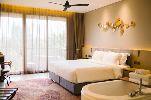 camera da letto di lusso in hotel