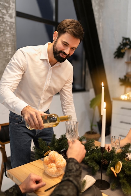 Capodanno trascorso con gli amici e festeggiando