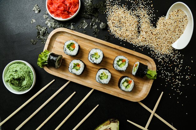 Cappa maki cetriolo riso sesamo zenzero wasabi