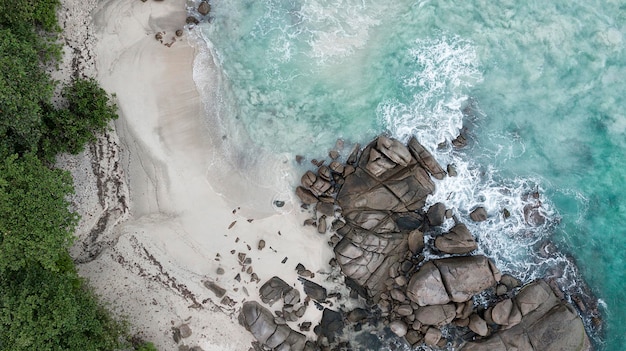 carta da parati con foto aerea dell'oceano indiano