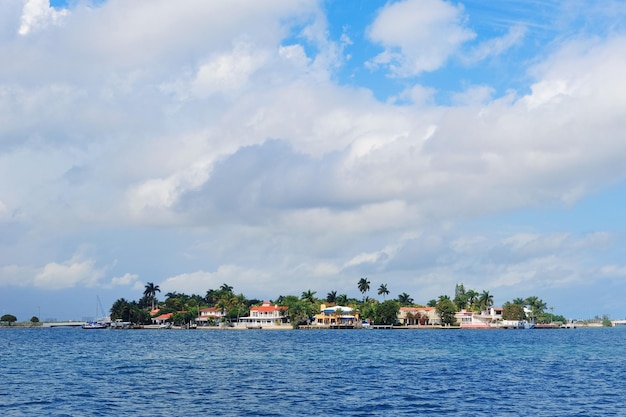 Casa di lusso sull'isola di Hibiscus nel centro di Miami, in Florida.