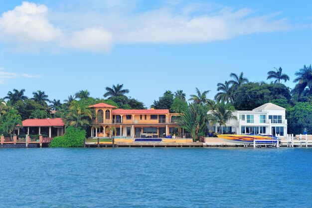 Casa di lusso sull'isola di Hibiscus nel centro di Miami, in Florida.