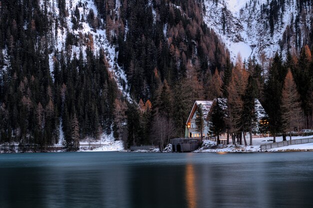 Casa vicino al lago