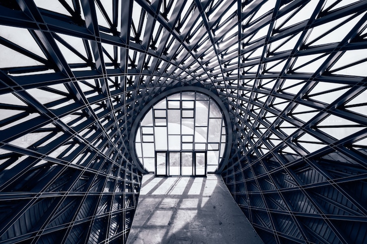Foto gratuito centro espositivo abbandonato a tbilisi