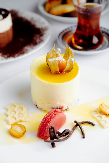 Cheesecake condita con kumquat