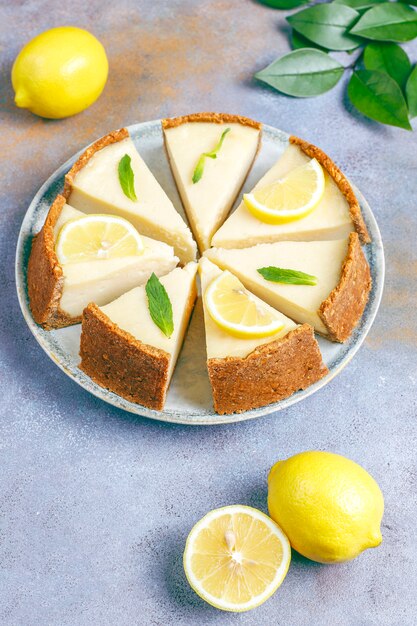 Cheesecake newyork fatta in casa con limone e menta