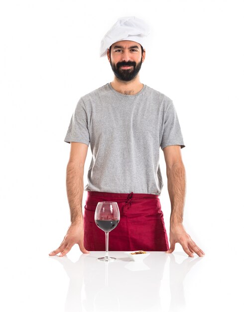 Chef con bicchiere di vino