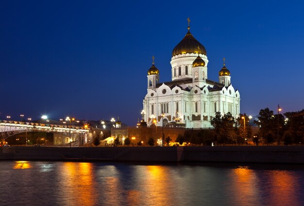 Christ la cattedrale del salvatore nella notte, Russia