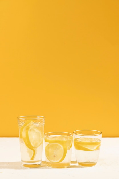 Close-up bicchieri di limonata fresca