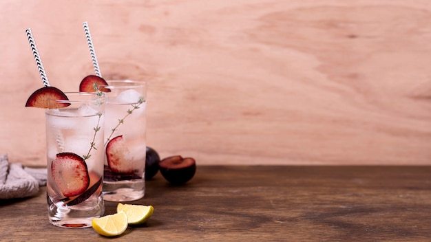 Cocktail rinfrescanti con spazio di copia