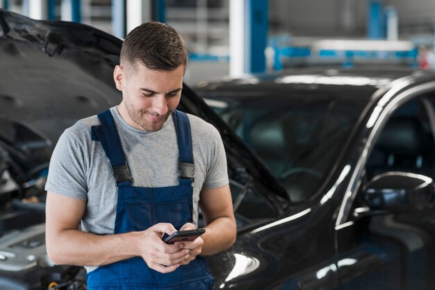 Composizione di affari di riparazione auto