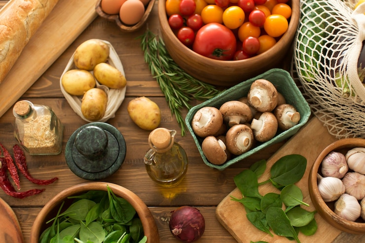 Foto gratuito composizione di diversi ingredienti deliziosi