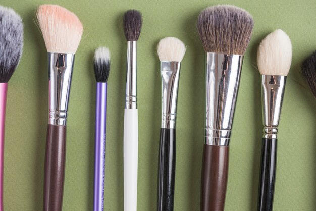 Composizione moderna per il trucco