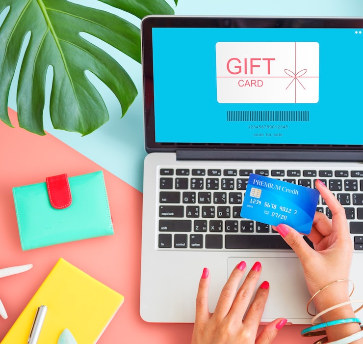 Foto gratuito concetto di acquisto del certificato del buono della carta regalo