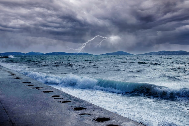 Concetto di collage di effetti meteorologici