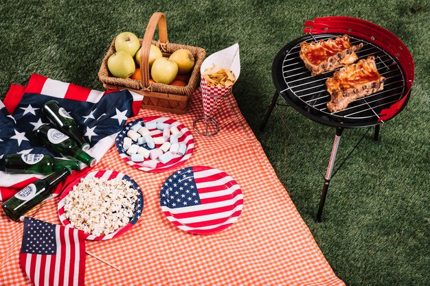 Concetto di festa dell&#39;indipendenza degli Stati Uniti con barbecue