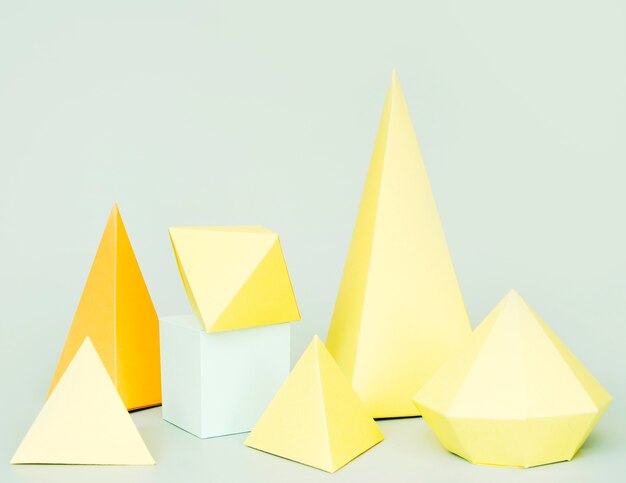 Concetto di forma geometrica della carta
