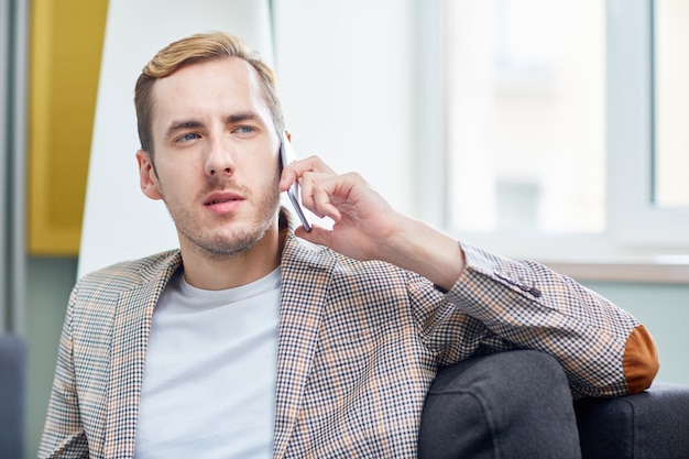 Conduzione di trattative telefoniche