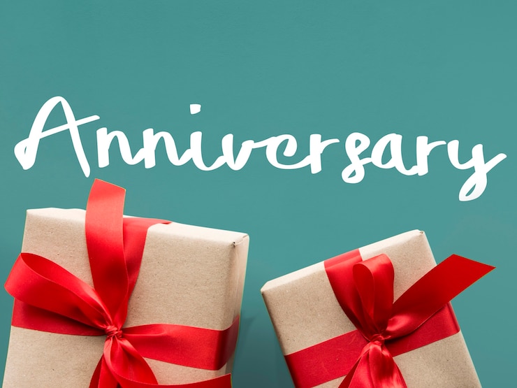 Foto gratuito congratulazioni celebrazione sorpresa regalo speciale