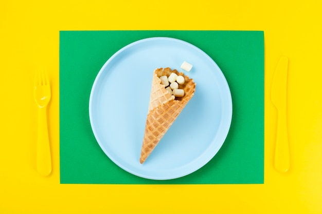 Cono gelato con marshmallow