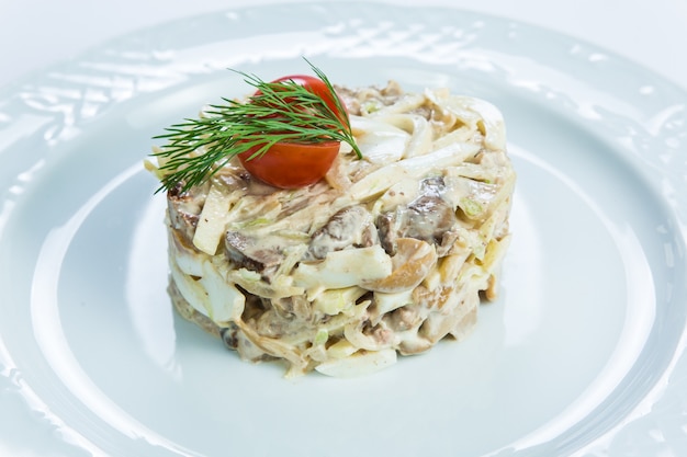 Consegna di cibo sano ristorante in scatole da asporto