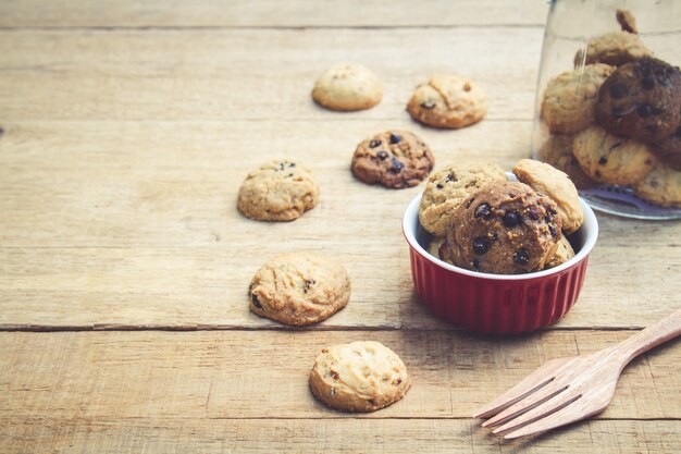 Cookie in tazza rossa