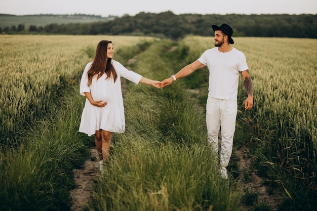 Coppia incinta, in attesa di un bambino