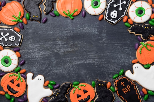 Cornice di dolcetti per la festa di halloween