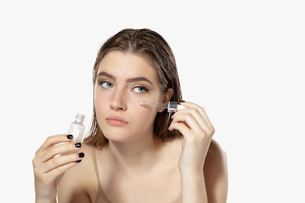 Cosmetici e trucco, trattamento naturale ed ecologico, cura della pelle