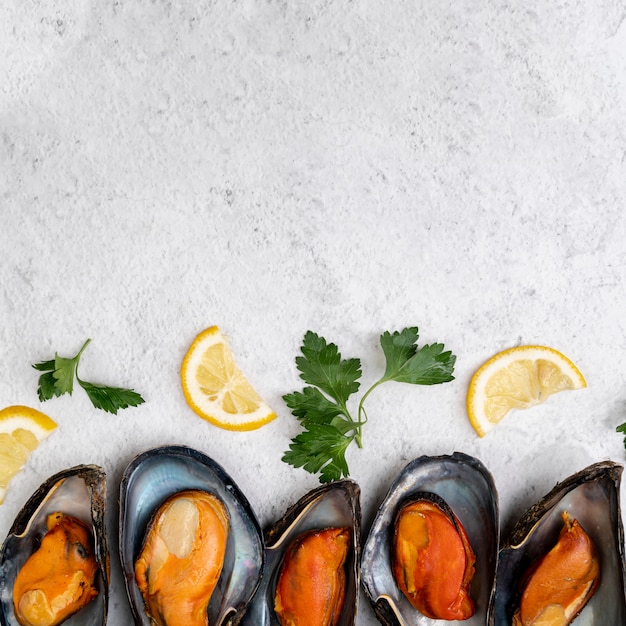 Cozze appetitose con spazio di copia