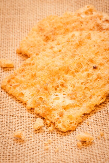 Cracker di riso con carne di maiale Flossy