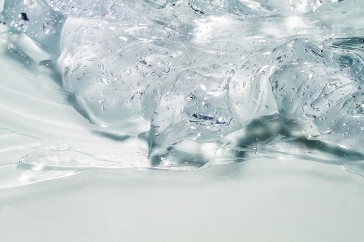 Foto gratuito dall'alto primo piano del gel idroalcolico