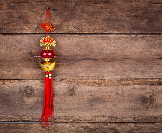 Decorazione di Capodanno cinese sulla parete di legno