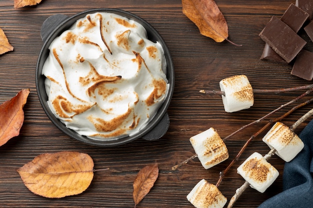 Deliziosa composizione di dessert s'mores