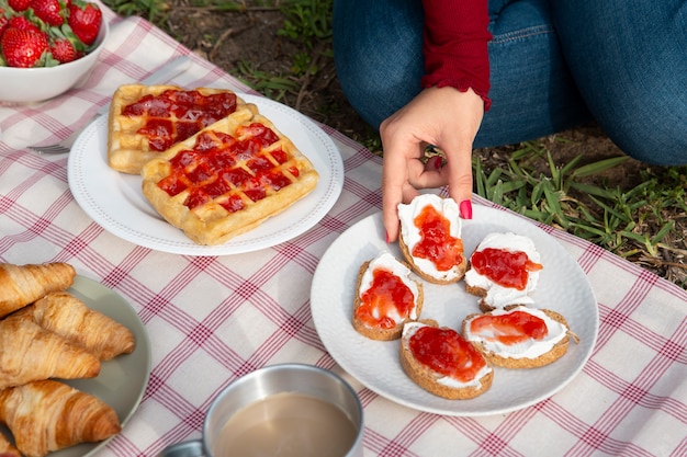 Deliziosa natura morta da picnic