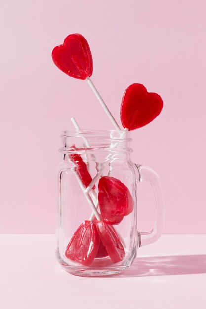 Deliziosi dolci a forma di cuore.