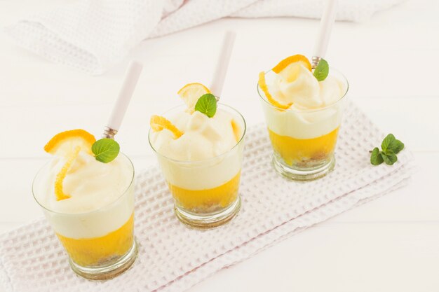 Delizioso dessert al limone