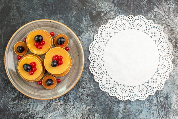 Delizioso dessert gustoso per la celebrazione