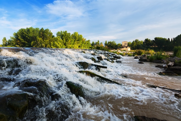 diga all&#39;Ebro di Logrono. Spagna