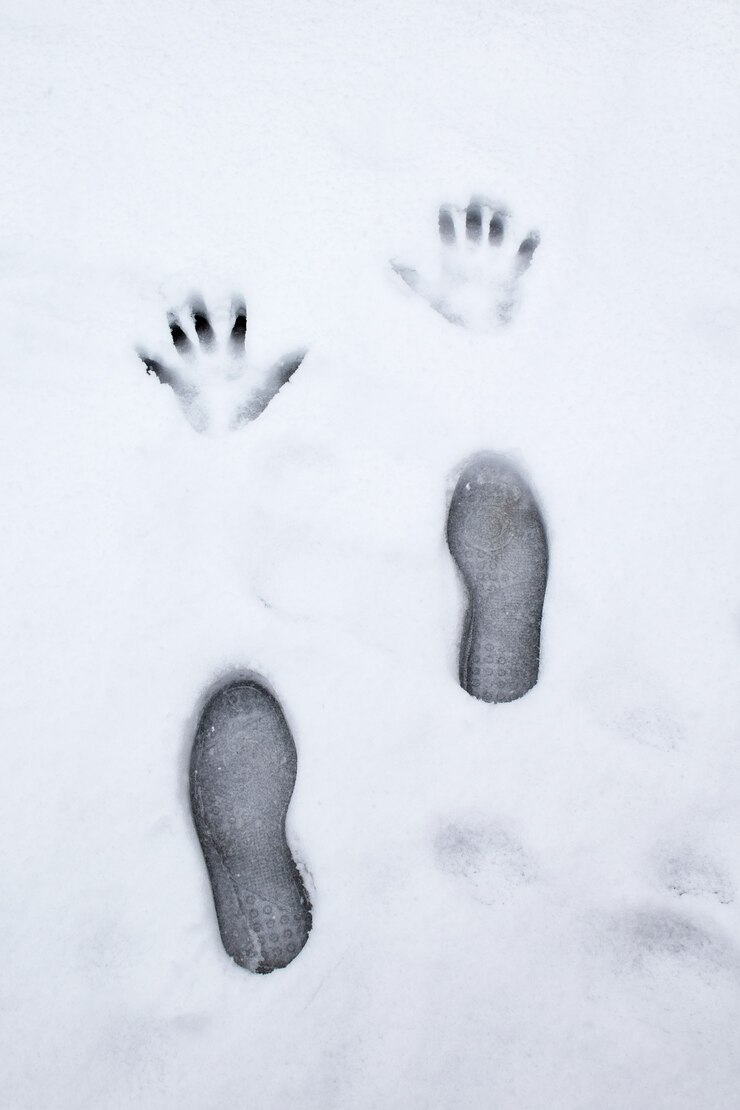 Foto gratuito disegno mani e piedi