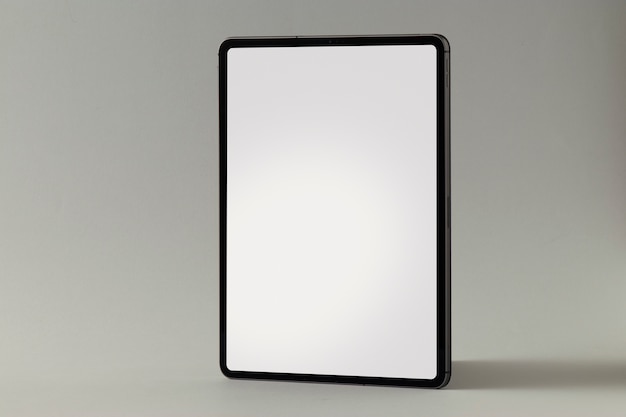 Display minimo tablet in studio