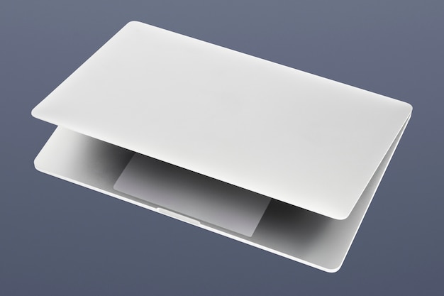 Dispositivo digitale cover per laptop