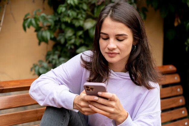 Dispositivo per tenere la donna a tiro medio