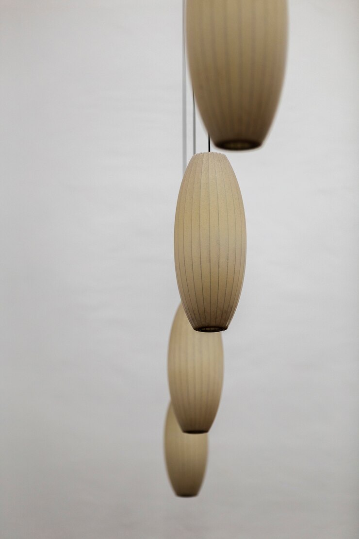Foto gratuito disposizione artistica delle lampade